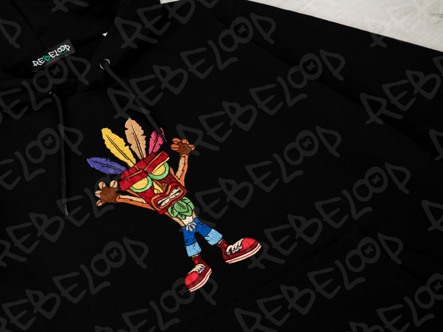 Felpa ricamata Crash Bandicot
