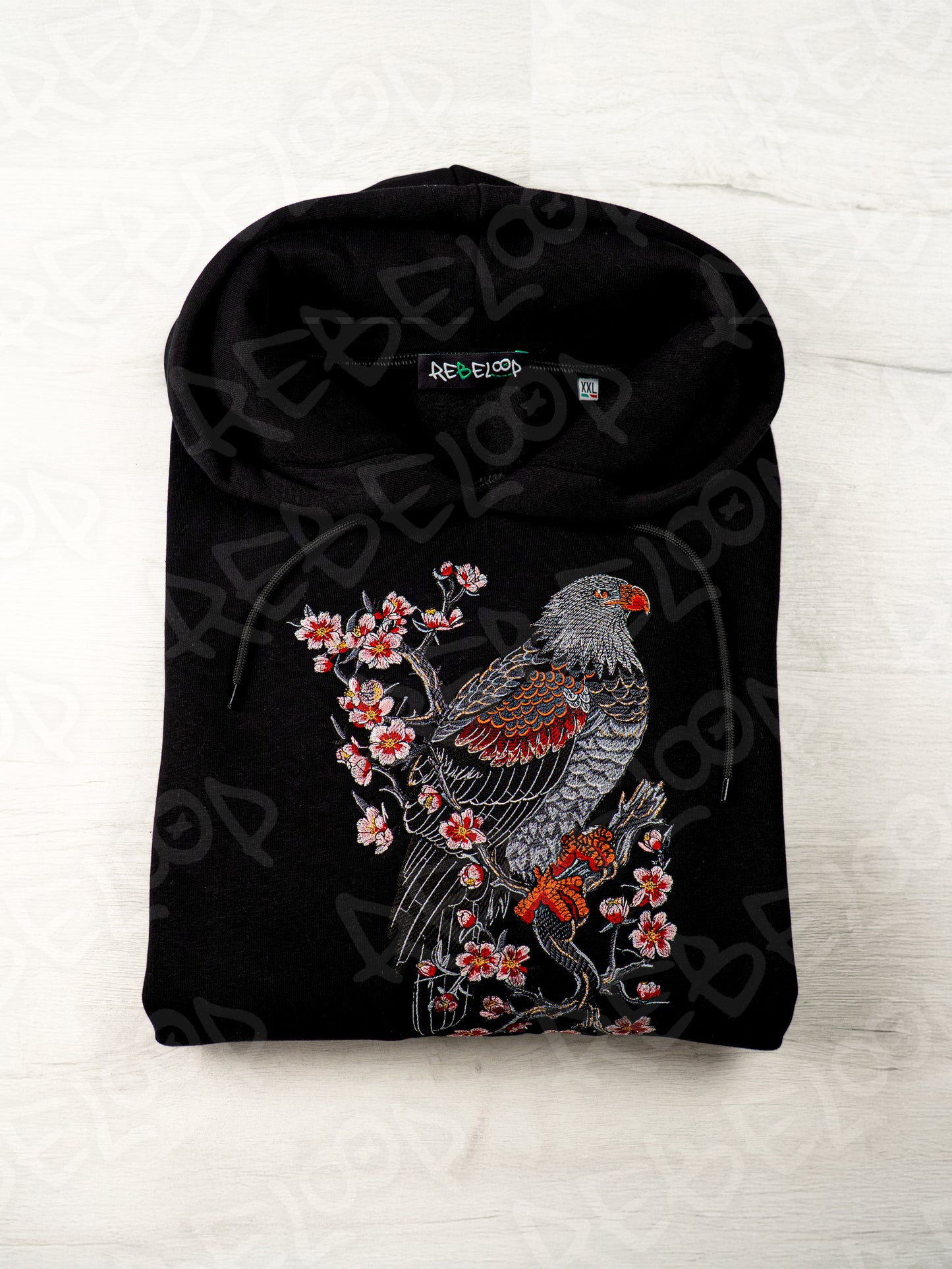 Felpa ricamata Aquila e Sakura