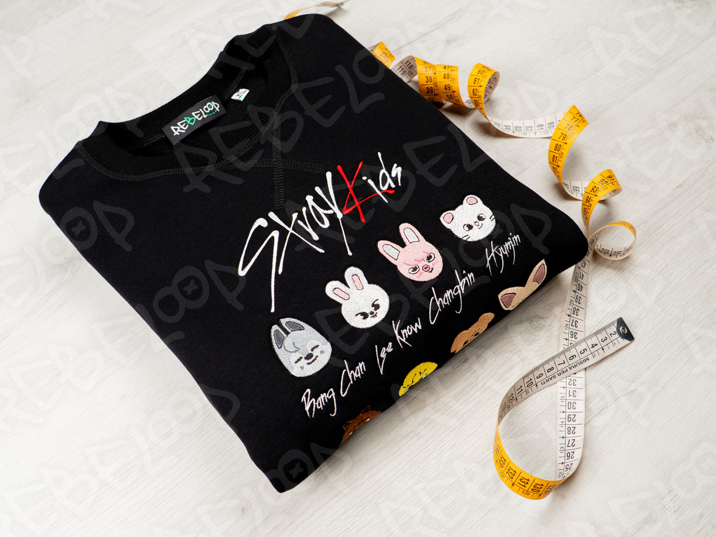 Embroidered Fan Sweatshirt