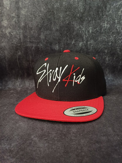 Snapback ricamato Stray Kids