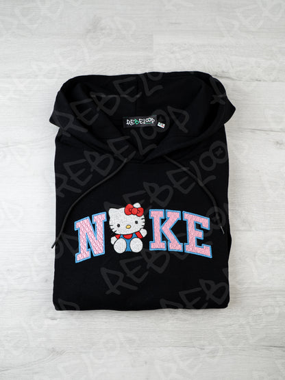 Felpa ricamata Hello Kitty V.1